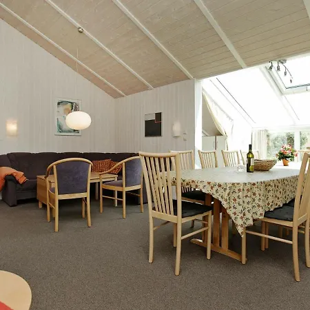 Σπίτι διακοπών Four-bedroom In 13 Otterndorf