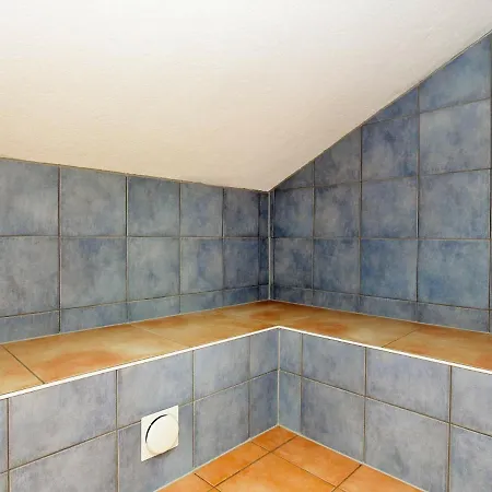 Four-bedroom In 13