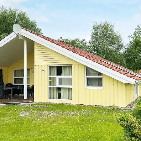 Σπίτι διακοπών Four-bedroom In 13 Otterndorf